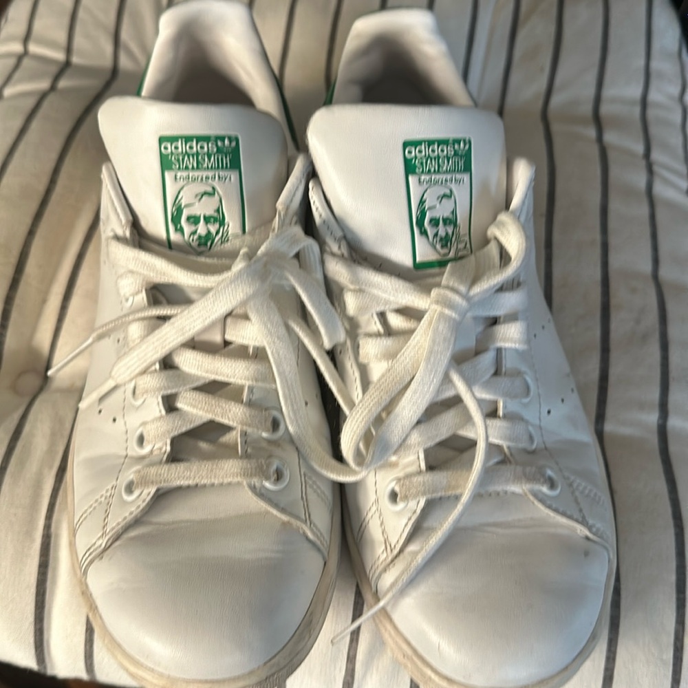 Adidas Sneakers